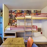 Hotelf1 Ferrand Est *