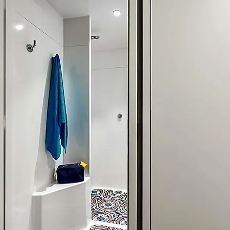 Otel Hotelf1 Ferrand Est *