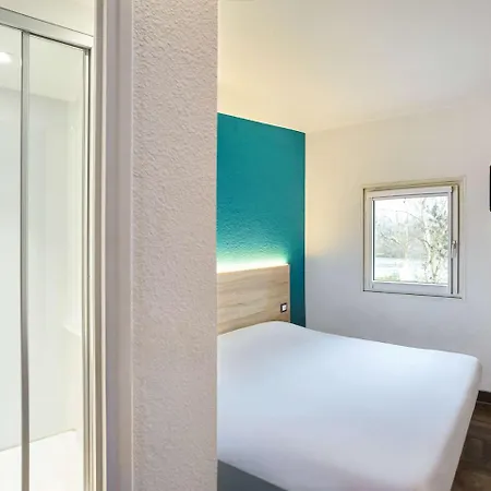 Hotelf1 Ferrand Est Отель Клермон-Ферран