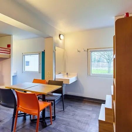 Hotelf1 Ferrand Est * クレルモン・フェラン