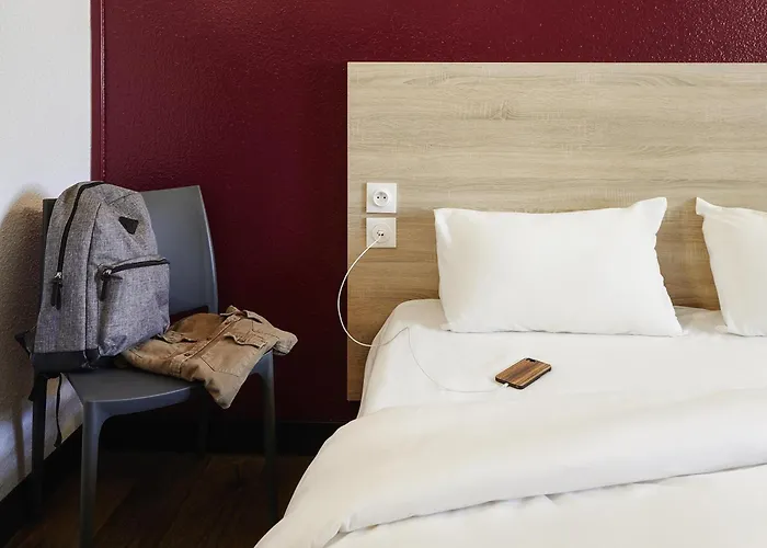 Hotel Hotelf1 Ferrand Est