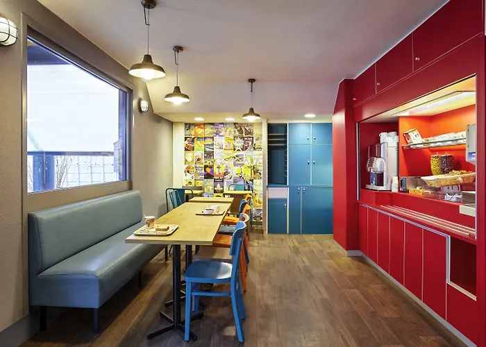 Hotelf1 Ferrand Est Отель *