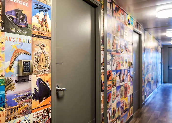 Hotel Hotelf1 Ferrand Est *