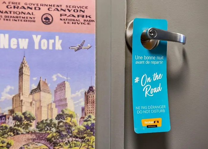 Hotelf1 Ferrand Est *