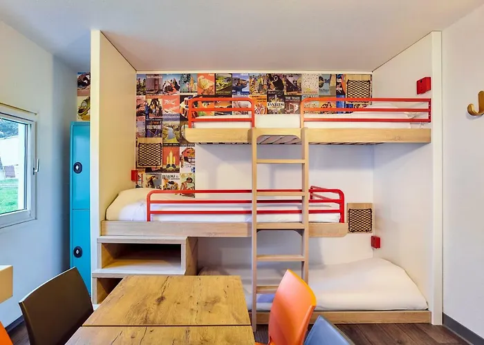 Hotel Hotelf1 Ferrand Est *